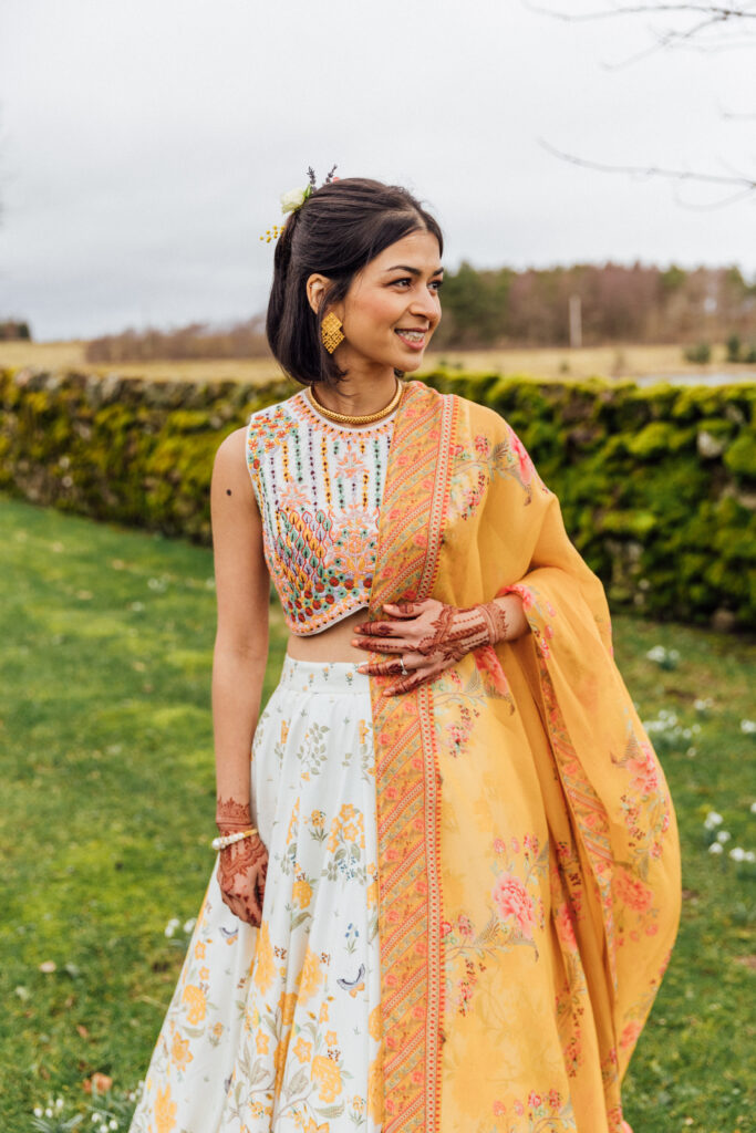 Cairns Farm Estate wedding bride portrait - Sarah Fulton Photography